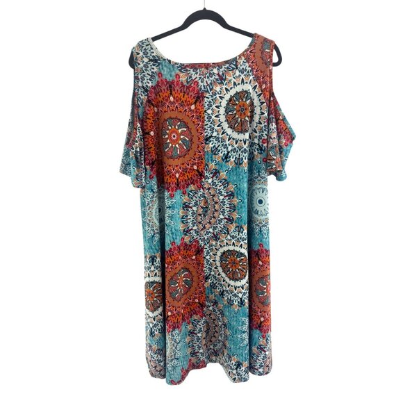 Medallion Print Ultra-Soft Cold Shoulder Swing Dress w/Pockets Size 5X Plus Size - Picture 6 of 8
